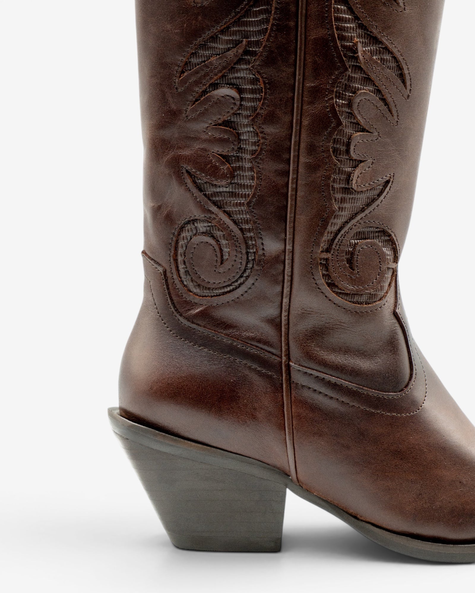 Bota Dafne Chocolate